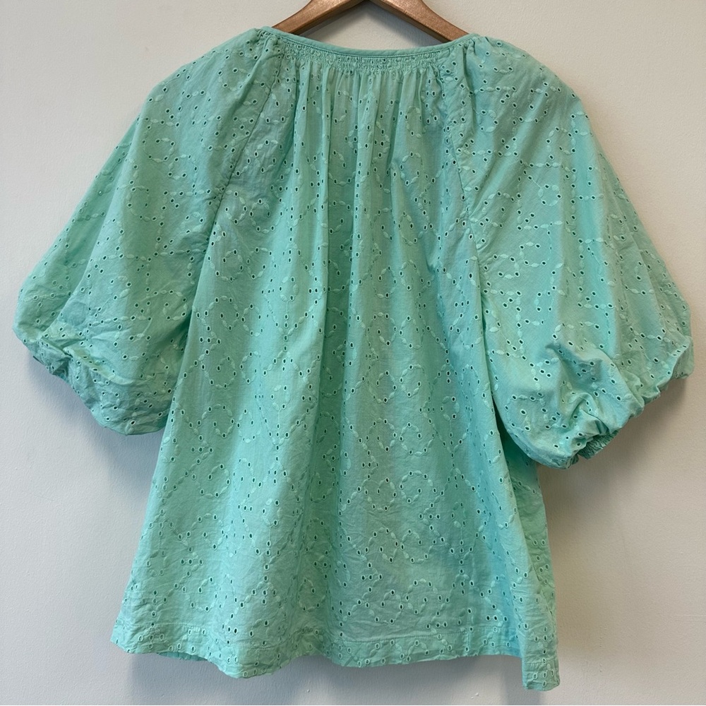 100% Cotton Mint Eyelet Puff Sleeve Button Down Blouse - Picture 7 of 8